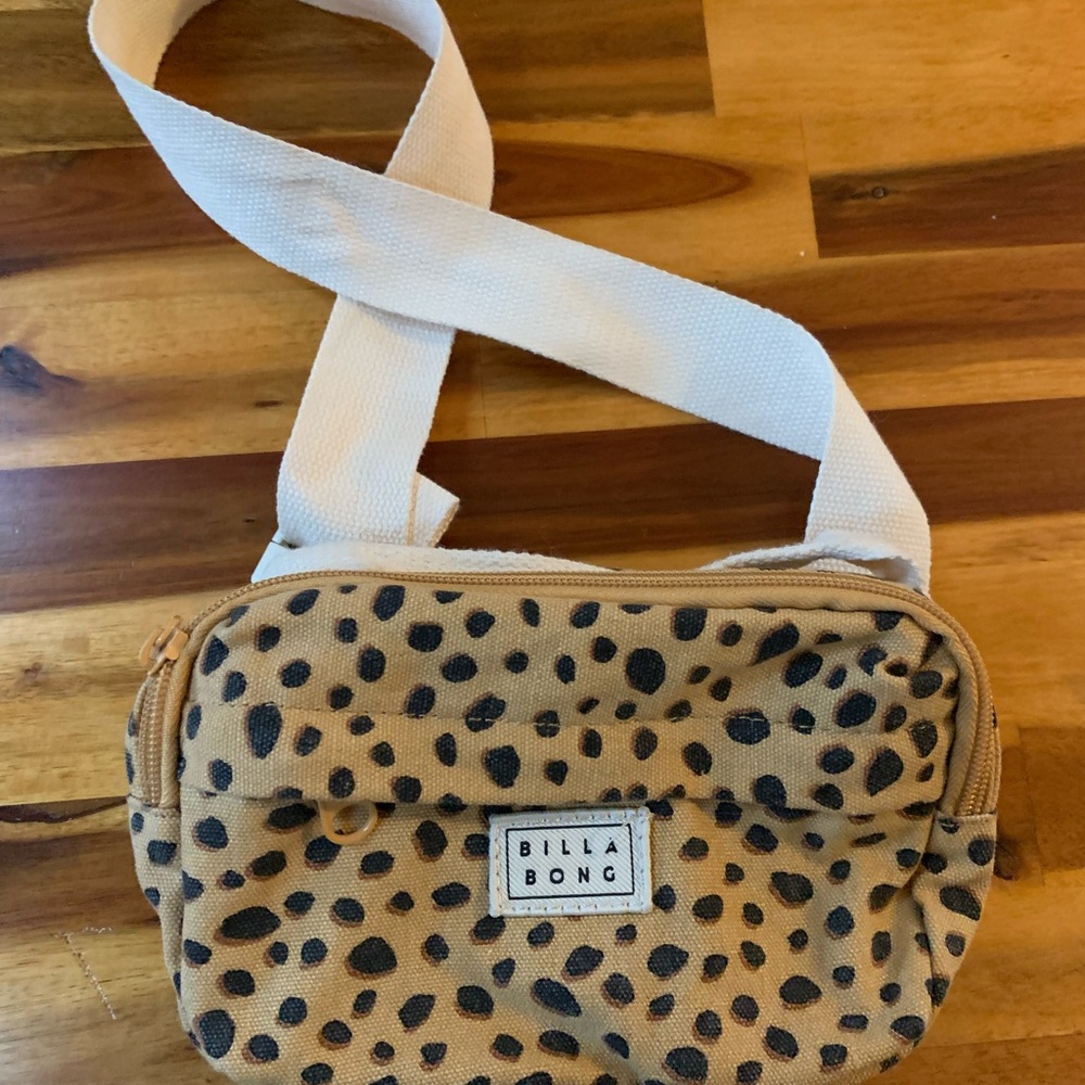 Billabong leopard Fanny pack